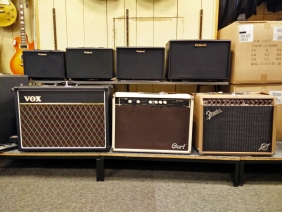 muziek-ebbeling-utrecht-gitaar-assortiment-akoestische-gitaren.jpg
